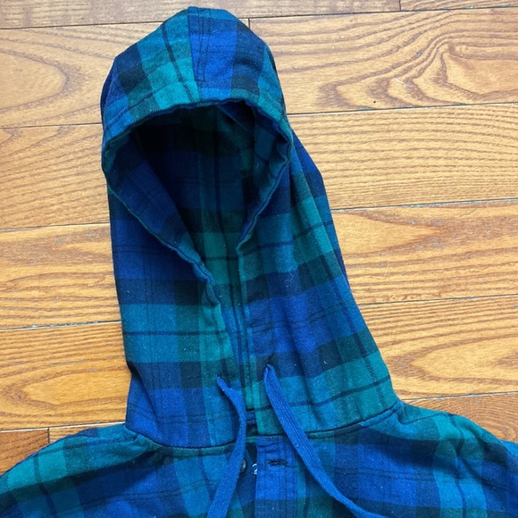Dickies shirt/jacket button down with hood plaid size medium. Nice for camping! - Picture 2 of 12
